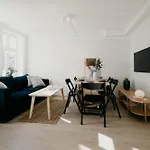 Beds Apartment