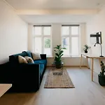 Beds Apartment *